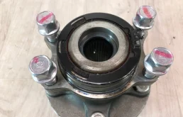 Ступица колеса задняя левая для Mitsubishi ASX на фотографиях