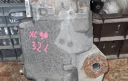 Редуктор заднего моста для Volvo XC90 на фотографиях