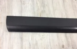 Молдинг передней левой двери для Audi Q7 2015 года на фотографиях