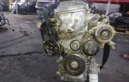 Двигатель для Toyota RAV4 2012 года на фотографиях