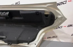 Крышка багажника для Peugeot 508 на фотографиях