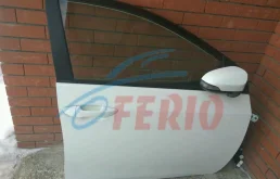 Дверь передняя правая для Toyota Corolla 2016 года на фотографиях