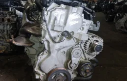 Двигатель без навесного для Nissan Serena 2008 года на фотографиях