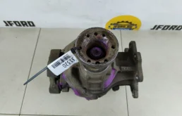 Редуктор переднего моста для Volvo XC90 2009 года на фотографиях