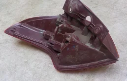 Фонарь внешний правый для Toyota RAV4 на фотографиях