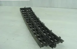 Решетка переднего бампера для Skoda Rapid 2019 года на фотографиях