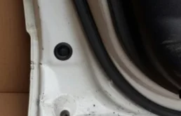 Дверь передняя левая для Suzuki Grand Vitara 2015 года на фотографиях