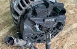 Генератор для Volkswagen Golf 2009 года на фотографиях