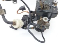 Компрессор пневмоподвески задний для Audi Q7 2018 года на фотографиях