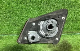 Фонарь внутренний левый для Honda Civic на фотографиях