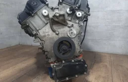 Двигатель без навесного для Chrysler 300M 1998-2004