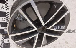 Диск колесный литой для Skoda Rapid на фотографиях