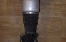 Пневмостойка передняя левая всборе для Audi Q7 4L 2005-2015