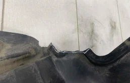 Подкрылок передний правый для BMW 7er на фотографиях