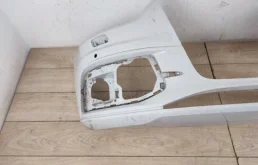 Бампер для Audi Q3 2018 года на фотографиях