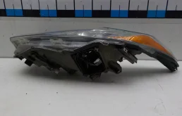 Фары для Toyota Highlander на фотографиях