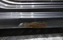 Порог правый для Hyundai Solaris 2014 года на фотографиях