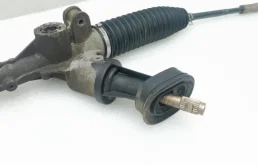 Рулевая рейка для Skoda Rapid 2014 года на фотографиях