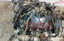 Двигатель без навесного для Nissan Pathfinder 2009 года на фотографиях