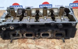 ГБЦ для Nissan X-Trail 2002 года на фотографиях