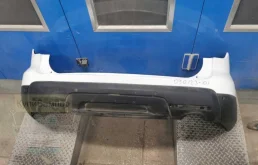 Бампер для Ford Explorer 2013 года на фотографиях