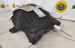 Подкрылок передний правый для Land Rover Discovery на фотографиях