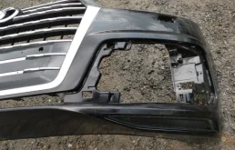 Бампер передний для Audi Q7 2018 года на фотографиях