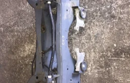 Задняя балка для Mazda CX 5 на фотографиях