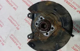 Рычаг продольный задний левый для Mitsubishi ASX 2010 года на фотографиях