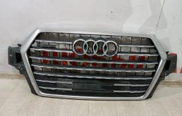 решетка переднего бампера левая для Audi Q7 4M 2015+