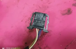 Зеркала для Skoda Rapid 2012 года на фотографиях