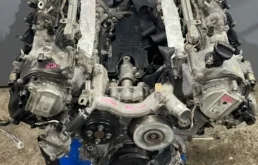 Двигатель для Lexus LS 2006 года на фотографиях