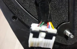 Стекла и зеркала для Hyundai i40 2011 года на фотографиях