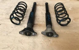 Пружина амортизатора задняя для Mazda CX 5 2015 года на фотографиях