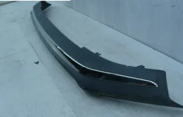 Молдинг переднего бампера для Toyota RAV4 2014 года на фотографиях