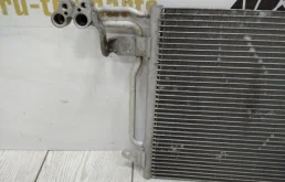 Радиатор охлаждения ДВС для Skoda Rapid 2019 года на фотографиях