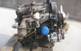 Двигатель для Mitsubishi L200 на фотографиях