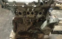 Двигатель без навесного для Fiat Punto на фотографиях