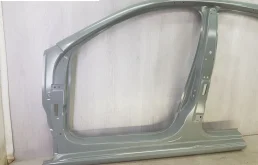 Заднее правое крыло для Skoda Rapid 2023 года на фотографиях