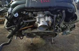 Двигатель для Subaru Legacy 2005 года на фотографиях