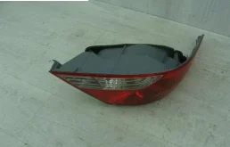 Фонарь левый для Hyundai Solaris 2011 года на фотографиях