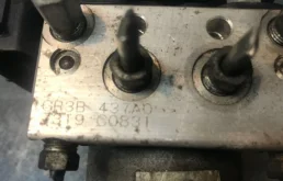 Блок ABS для Mazda CX 5 2018 года на фотографиях