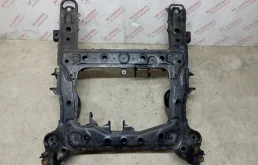 Подрамник двигателя для Suzuki Grand Vitara на фотографиях