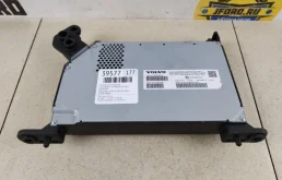 Магнитола для Volvo XC90 2018 года на фотографиях