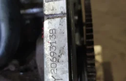 Двигатель без навесного для Mazda CX 5 2022 года на фотографиях