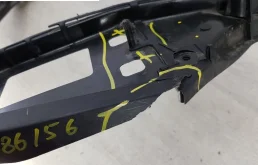 Кронштейн подушки двигателя для Audi Q3 2014 года на фотографиях