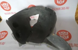 Крылья для Volkswagen Touran 2008 года на фотографиях