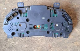 Приборная панель для Hyundai Solaris на фотографиях