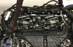 Двигатель без навесного для Peugeot Traveller 2017+