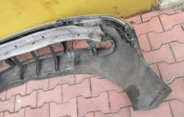 Бампер для Audi A6 1999 года на фотографиях